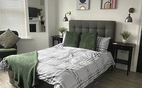 1St Floor 1 Bed Studio